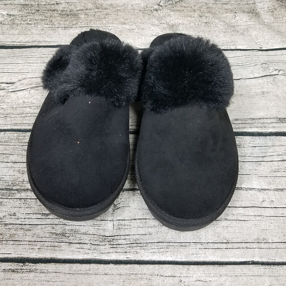 Bamboo Black Slippers Size 7. - Picture 1 of 8